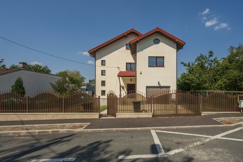 Bucurestii Noi, Bazilescu, Bd. Laminorului