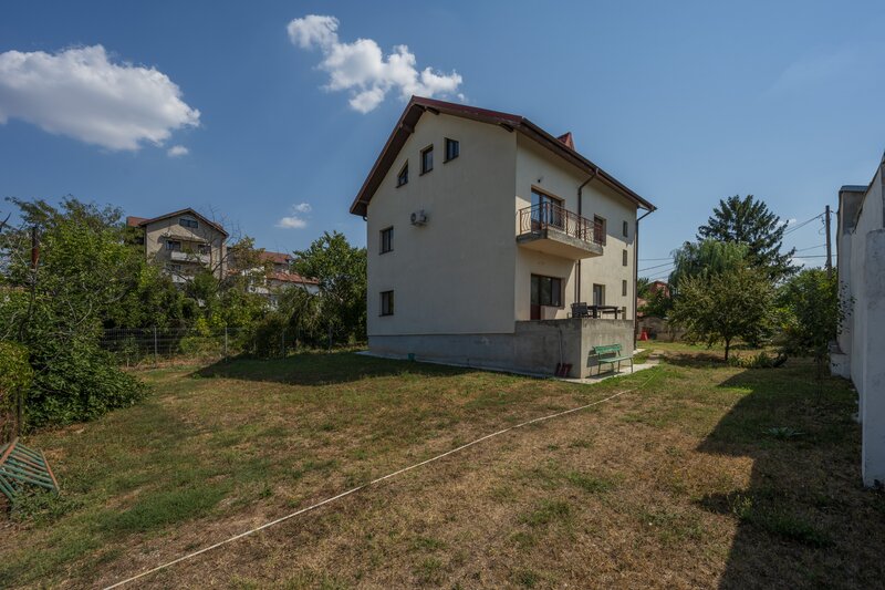 Bucurestii Noi, Bazilescu, Bd. Laminorului